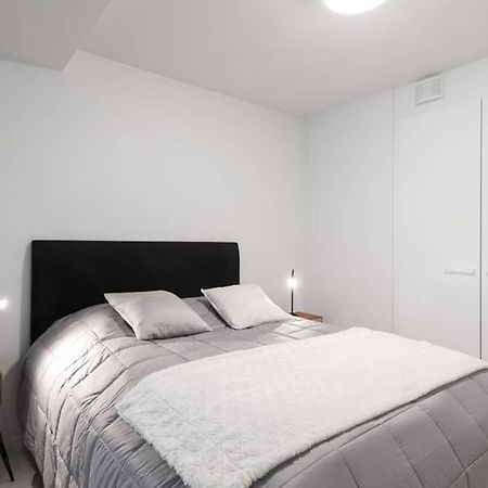 Sleek And Spacious 3 Bedroom Apartment In City Centre Helsinki Ngoại thất bức ảnh