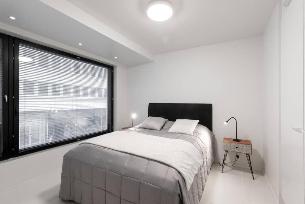 Sleek And Spacious 3 Bedroom Apartment In City Centre Helsinki Ngoại thất bức ảnh